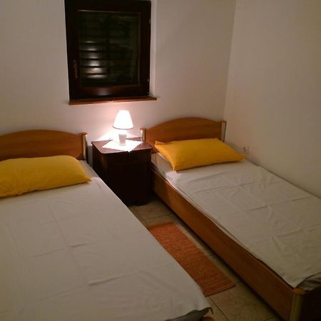 Sakoman Apartments Vir Εξωτερικό φωτογραφία