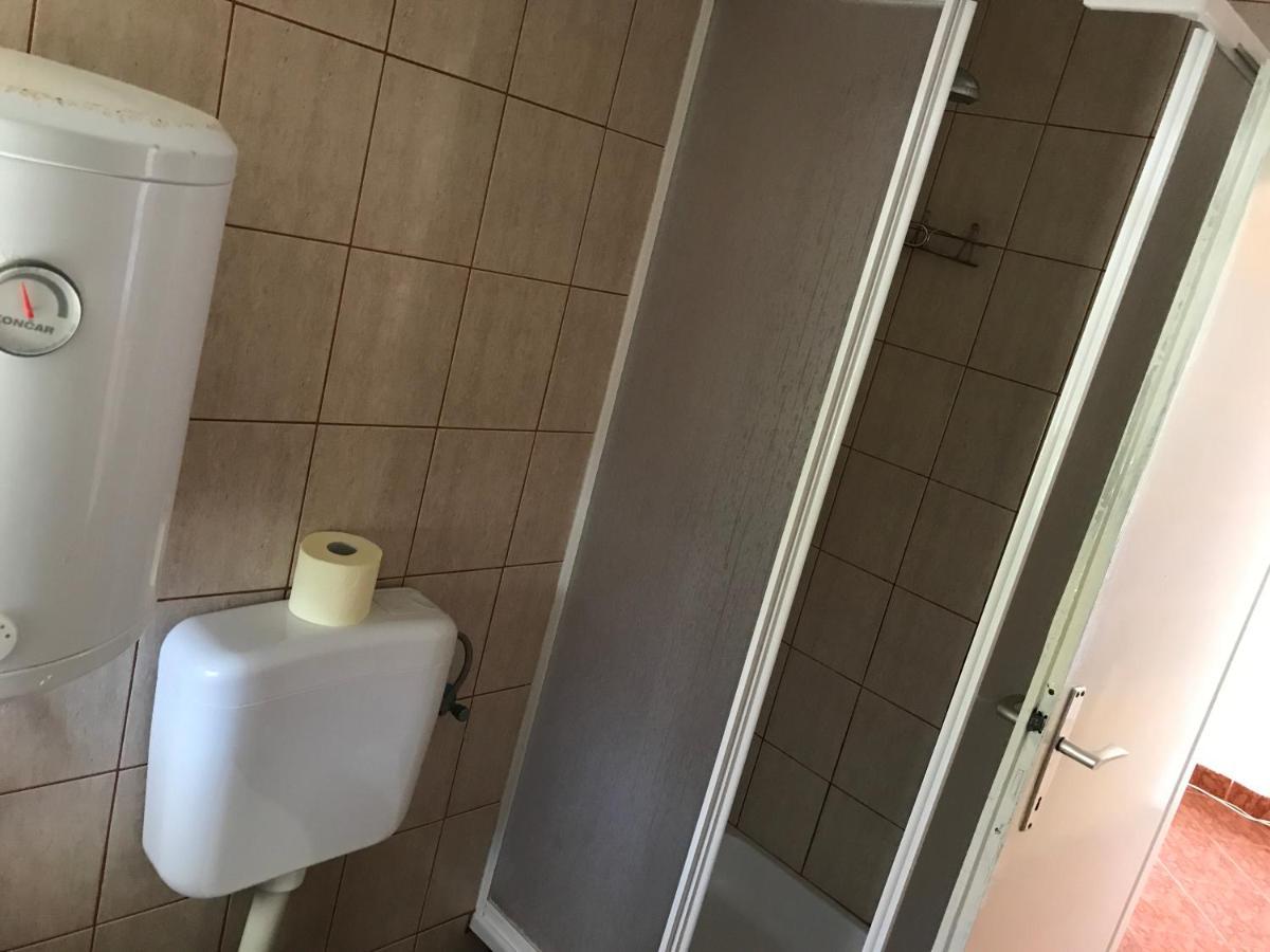 Sakoman Apartments Vir Εξωτερικό φωτογραφία