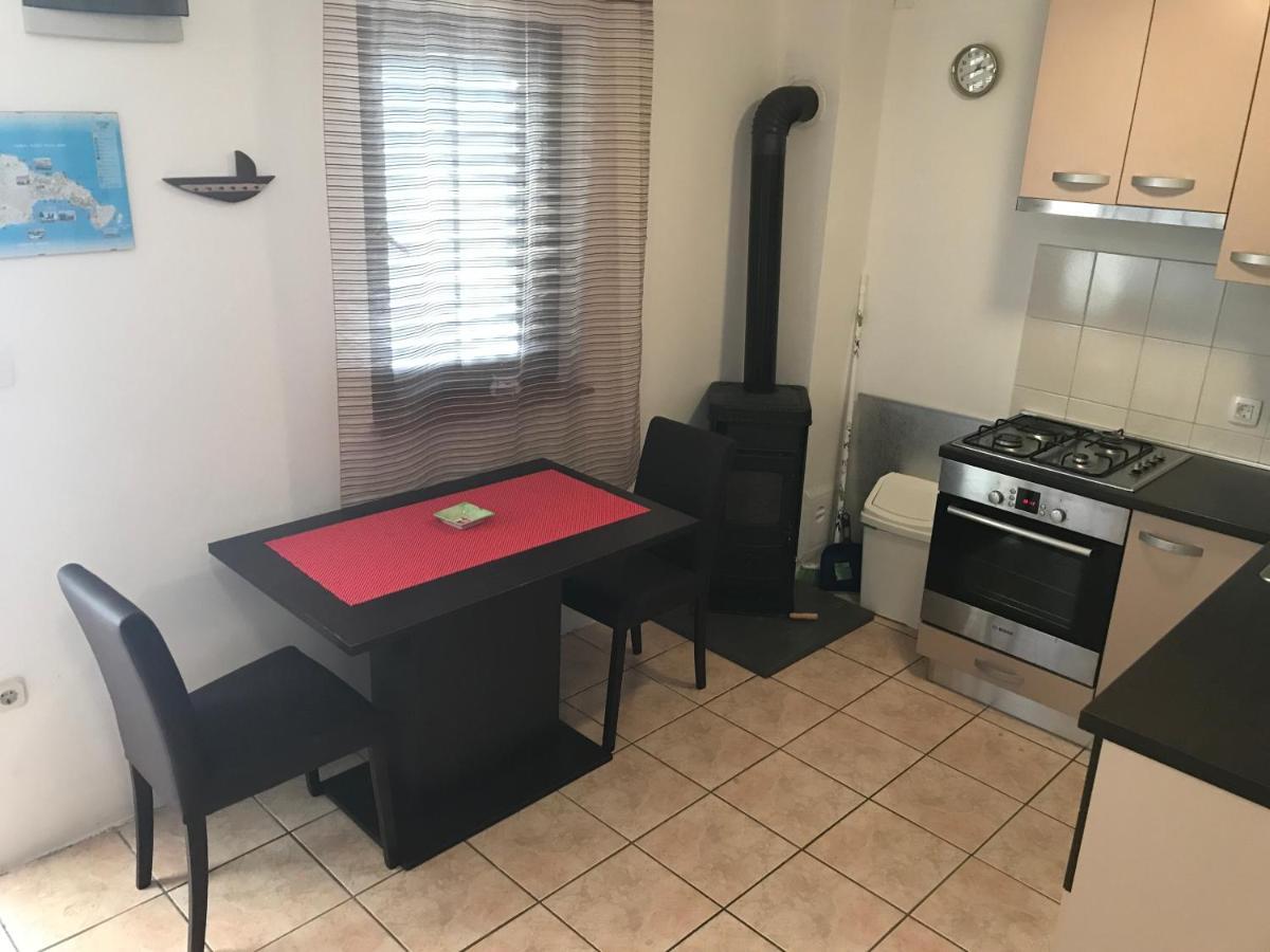 Sakoman Apartments Vir Εξωτερικό φωτογραφία